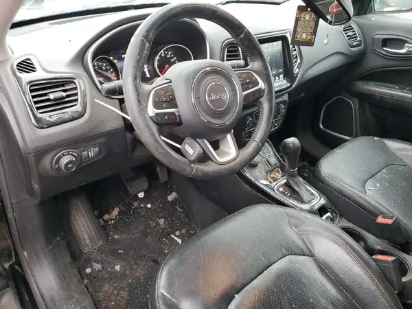 3C4NJDCB5JT336836 2018 JEEP COMPASS - Image 8