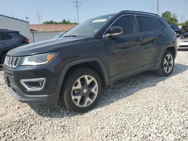 3C4NJDCB5JT341499 2018 JEEP COMPASS - Image 1