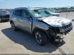 3C4NJDCB5JT362059 2018 JEEP COMPASS