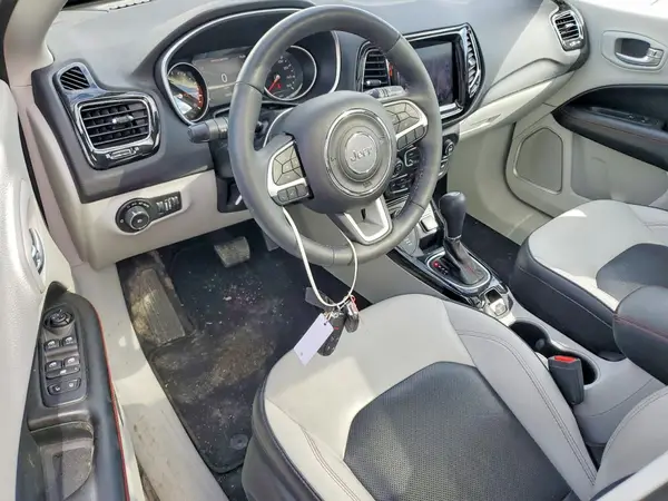 3C4NJDCB5JT365494 2018 JEEP COMPASS - Image 8
