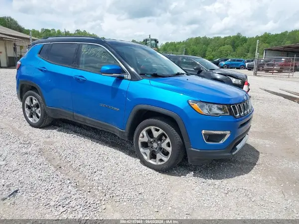 3C4NJDCB5JT373885 2018 JEEP COMPASS - Image 1