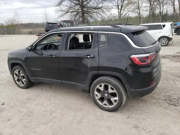 3C4NJDCB5JT396390 2018 JEEP COMPASS - Image 2