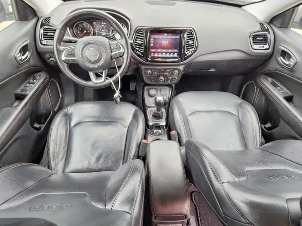 3C4NJDCB5JT400292 2018 JEEP COMPASS - Image 8