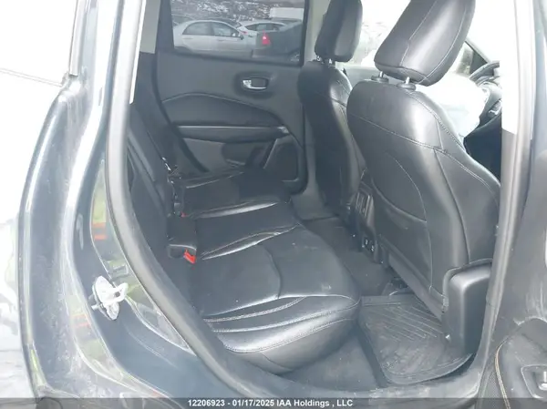 3C4NJDCB5JT412653 2018 JEEP COMPASS - Image 8