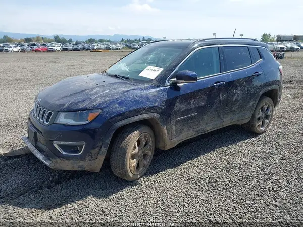 3C4NJDCB5JT437407 2018 JEEP COMPASS - Image 2