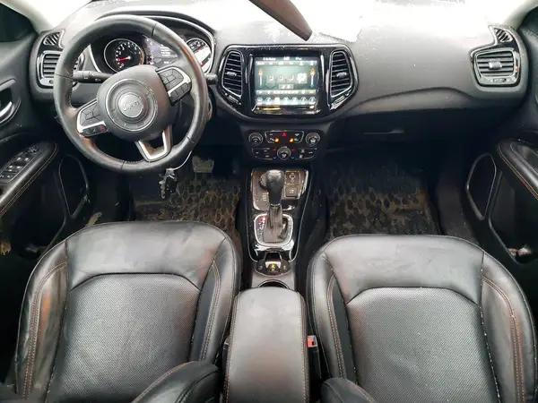 3C4NJDCB5JT453770 2018 JEEP COMPASS - Image 8