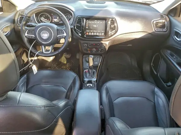 3C4NJDCB5JT456037 2018 JEEP COMPASS - Image 8