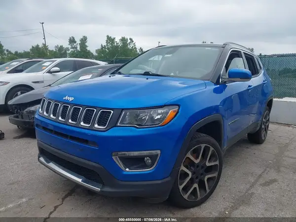 3C4NJDCB5JT456572 2018 JEEP COMPASS - Image 2