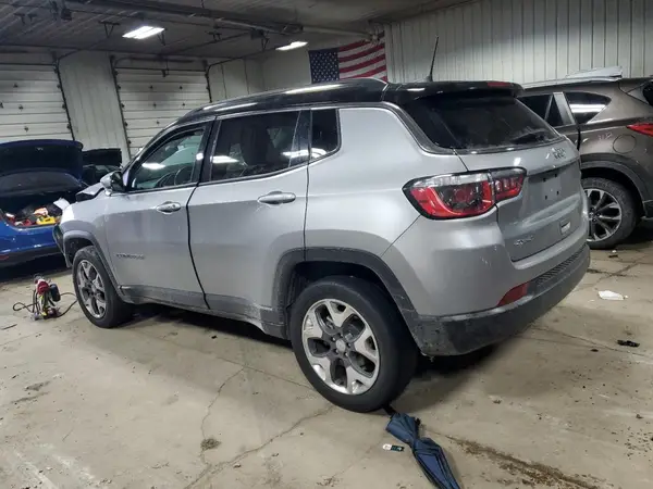 3C4NJDCB5JT482492 2018 JEEP COMPASS - Image 2