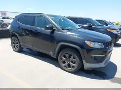 3C4NJDCB5KT596526 2019 JEEP COMPASS