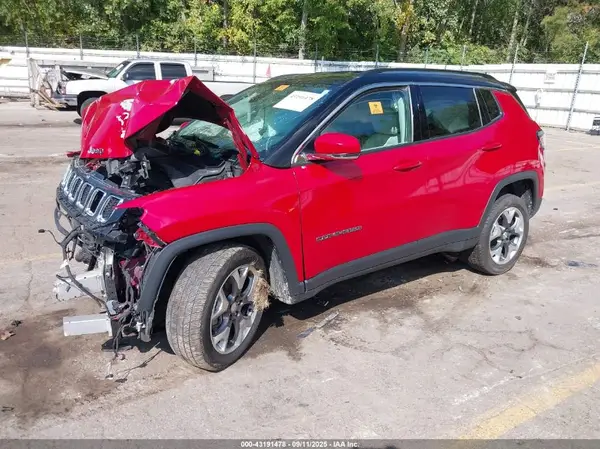 3C4NJDCB5KT646194 2019 JEEP COMPASS - Image 2