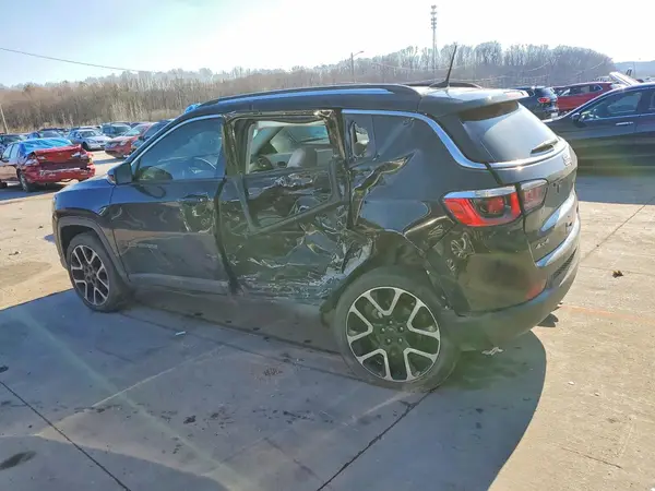 3C4NJDCB5KT650942 2019 JEEP COMPASS - Image 2