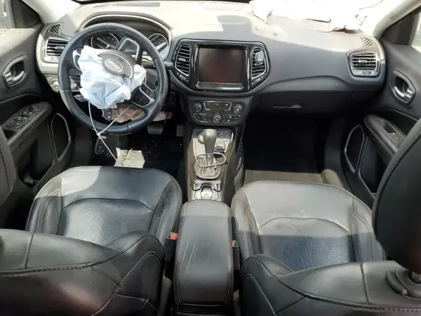 3C4NJDCB5KT735599 2019 JEEP COMPASS - Image 8