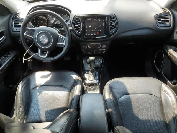 3C4NJDCB5KT741001 2019 JEEP COMPASS - Image 8