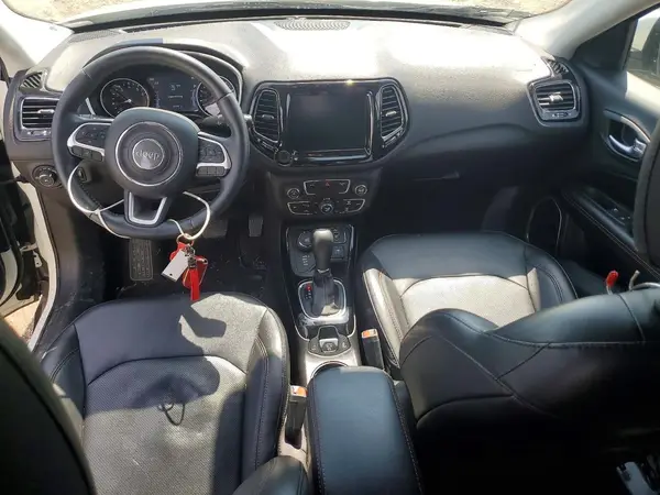 3C4NJDCB5KT741712 2019 JEEP COMPASS - Image 8