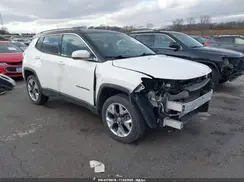 3C4NJDCB5KT752872 2019 JEEP COMPASS