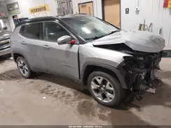3C4NJDCB5KT752905 2019 JEEP COMPASS