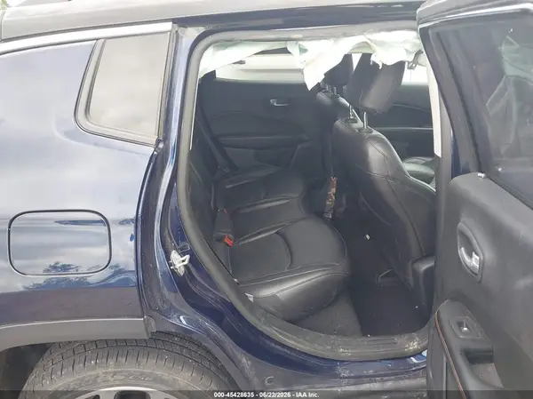 3C4NJDCB5KT767288 2019 JEEP COMPASS - Image 8