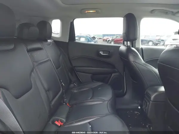 3C4NJDCB5KT791400 2019 JEEP COMPASS - Image 8