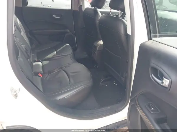 3C4NJDCB5KT791574 2019 JEEP COMPASS - Image 8