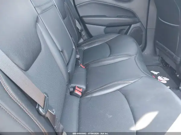 3C4NJDCB5KT826470 2019 JEEP COMPASS - Image 8