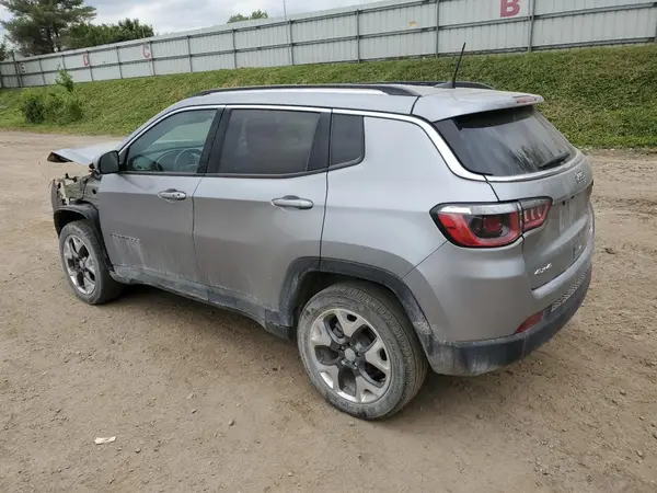 3C4NJDCB5KT854172 2019 JEEP COMPASS - Image 2
