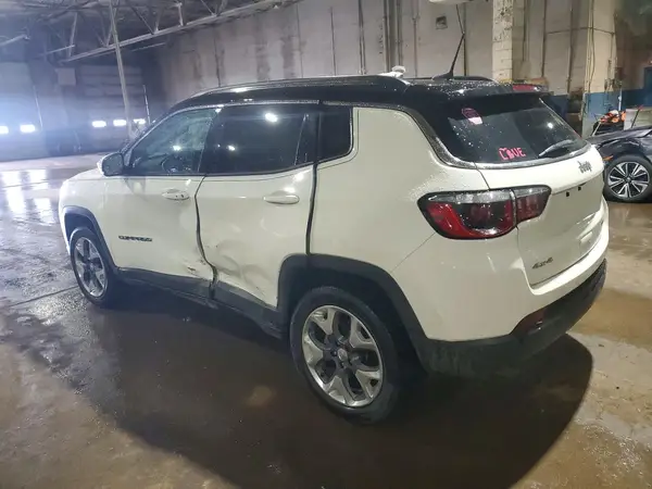 3C4NJDCB5LT104742 2020 JEEP COMPASS - Image 2