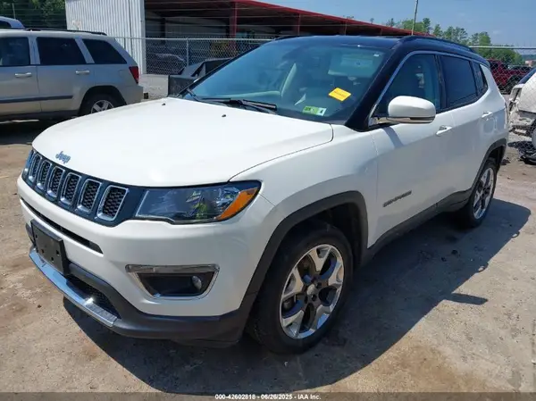3C4NJDCB5LT118852 2020 JEEP COMPASS - Image 2