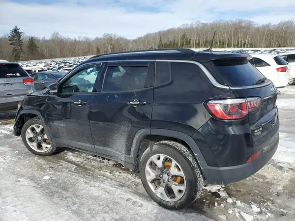 3C4NJDCB5LT137059 2020 JEEP COMPASS - Image 2