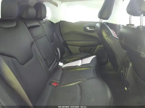 3C4NJDCB5LT146795 2020 JEEP COMPASS - Image 8