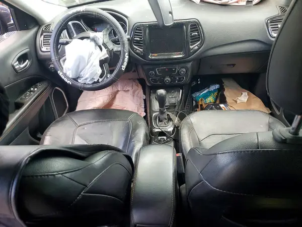 3C4NJDCB5LT161202 2020 JEEP COMPASS - Image 8