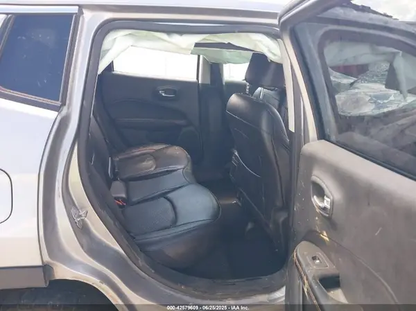 3C4NJDCB5LT170661 2020 JEEP COMPASS - Image 8