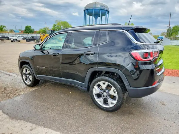 3C4NJDCB5LT196614 2020 JEEP COMPASS - Image 2