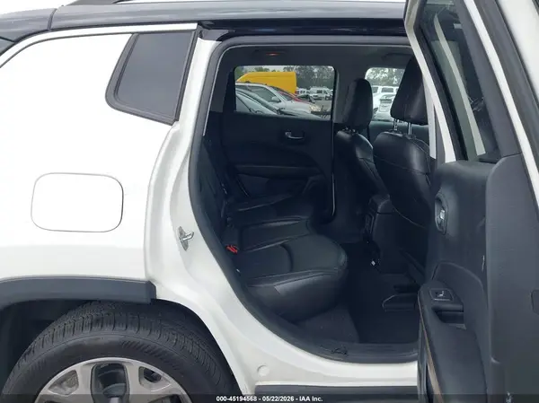 3C4NJDCB5LT255371 2020 JEEP COMPASS - Image 8