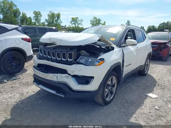 3C4NJDCB5LT256214 2020 JEEP COMPASS - Image 2