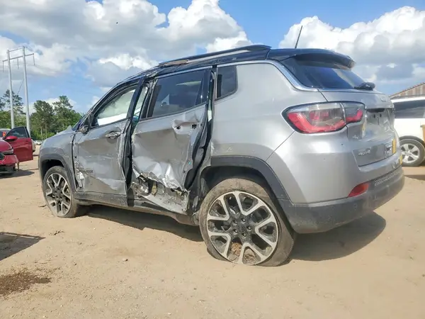 3C4NJDCB5MT512868 2021 JEEP COMPASS - Image 2