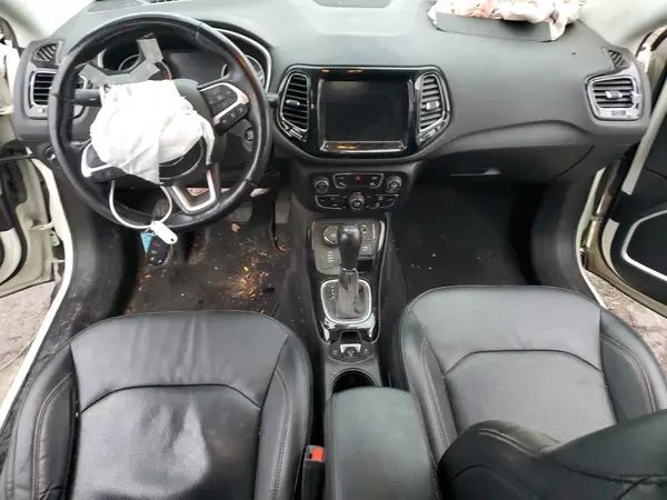 3C4NJDCB5MT536720 2021 JEEP COMPASS - Image 8
