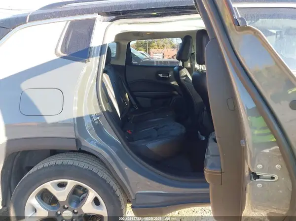 3C4NJDCB5MT544025 2021 JEEP COMPASS - Image 8