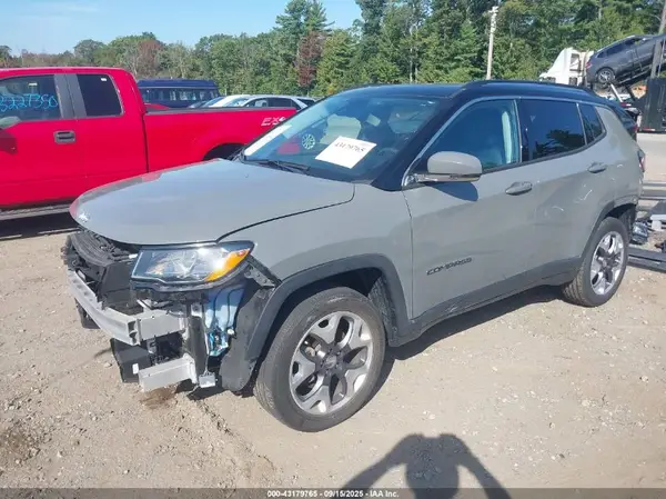 3C4NJDCB5MT549192 2021 JEEP COMPASS - Image 2