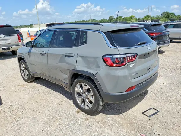 3C4NJDCB5MT572620 2021 JEEP COMPASS - Image 2