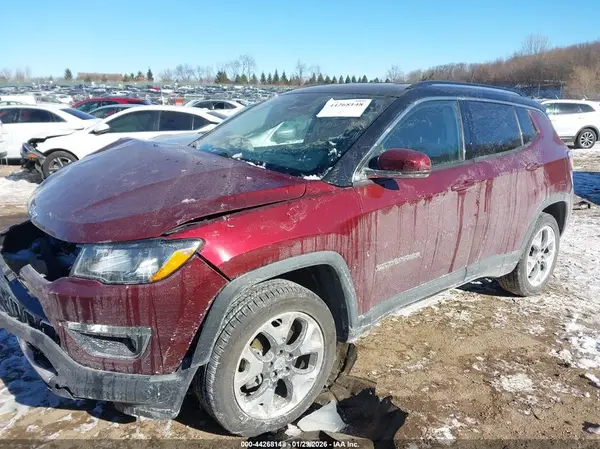 3C4NJDCB5MT579423 2021 JEEP COMPASS - Image 2