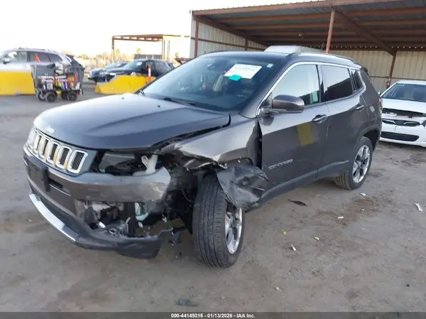3C4NJDCB5MT581379 2021 JEEP COMPASS - Image 2