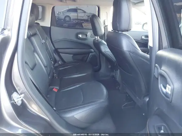 3C4NJDCB5MT581379 2021 JEEP COMPASS - Image 8
