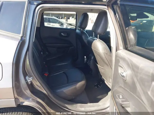3C4NJDCB5MT596447 2021 JEEP COMPASS - Image 8