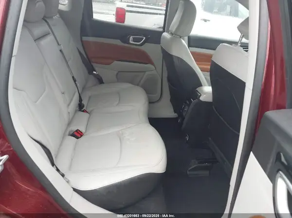 3C4NJDCB5NT110379 2022 JEEP COMPASS - Image 8