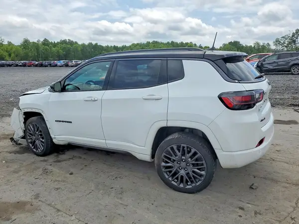 3C4NJDCB5NT115355 2022 JEEP COMPASS - Image 2