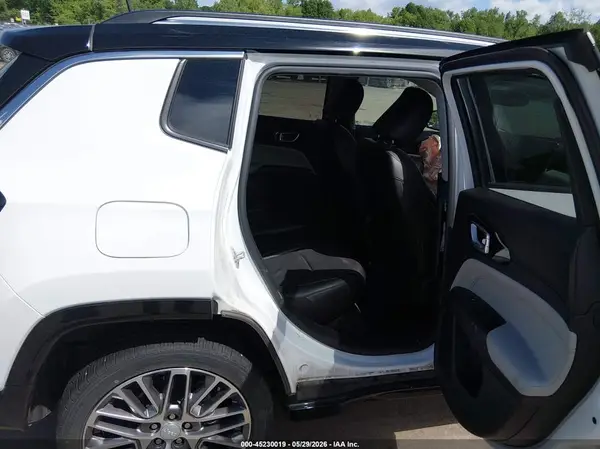 3C4NJDCB5NT126596 2022 JEEP COMPASS - Image 8