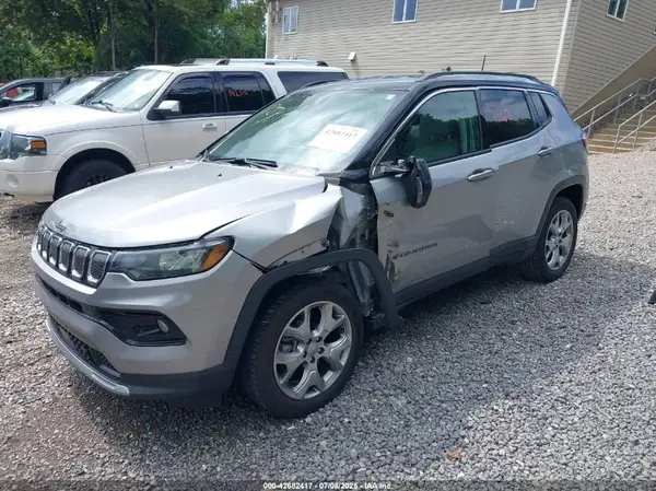 3C4NJDCB5NT130759 2022 JEEP COMPASS - Image 2