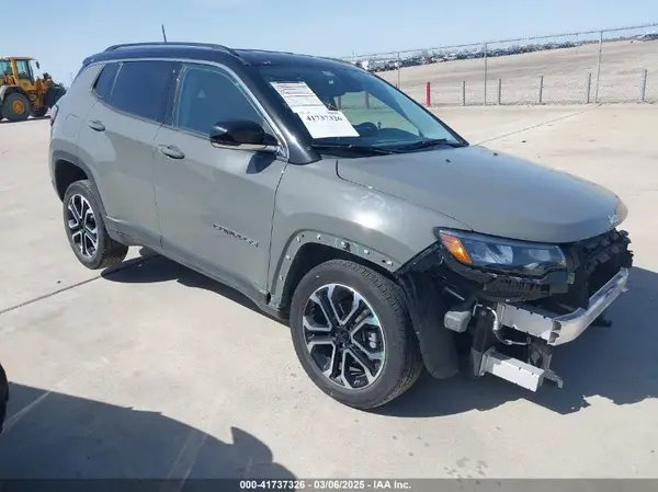 3C4NJDCB5NT136643 2022 JEEP COMPASS - Image 1