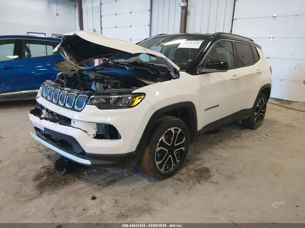 3C4NJDCB5NT154138 2022 JEEP COMPASS - Image 2
